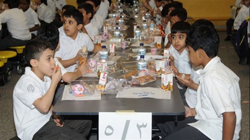 وجبات التغذية المدرسية