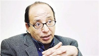 فكر النديم ونجيب محمود.. أبرز كتب المخرج رضوان الكاشف 