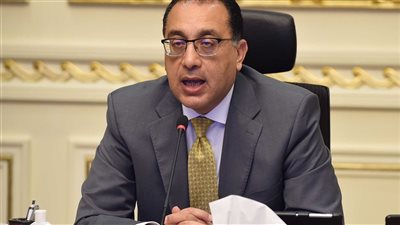 رئيس الوزراء يستهل زيارته للإسكندرية بتفقد أعمال تطوير محور التعمير