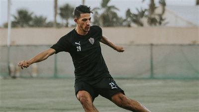 هل أياكس الهولندي طلب التعاقد مع أحمد فتوح؟ مصدر بالزمالك يرد 