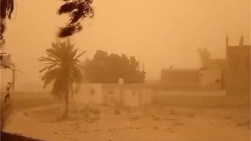 عاصفة ترابية