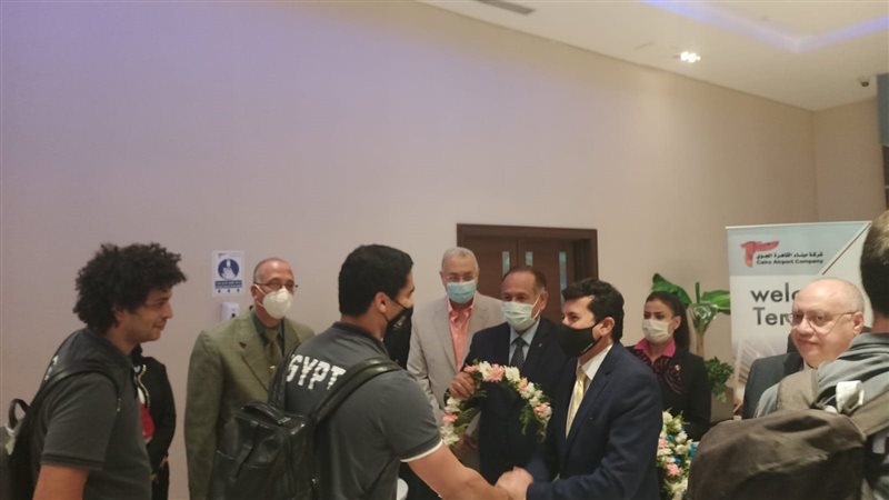 وزير الرياضة يستقبل