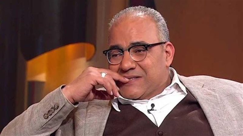 الفنان بيومي فؤاد