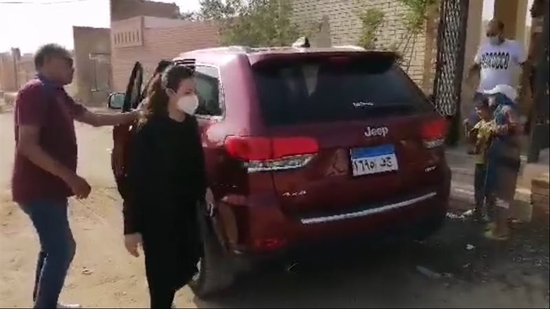 إيمي ودنيا سمير غانم