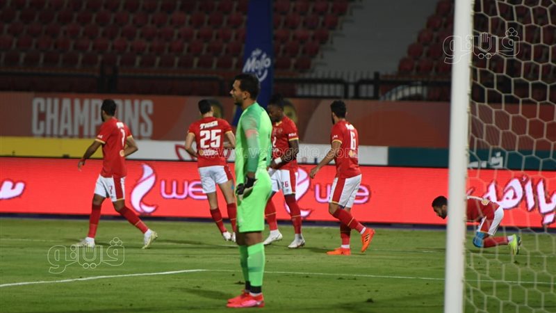 والتر بواليا يتقدم