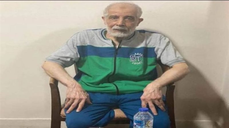 محمود عزت 