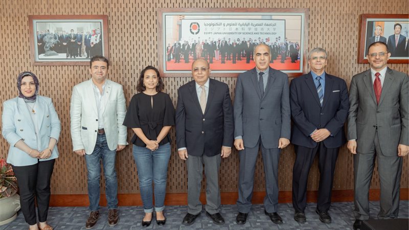 اتفاقية بين الجامعة