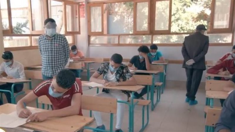 طلاب الثانوية العامة