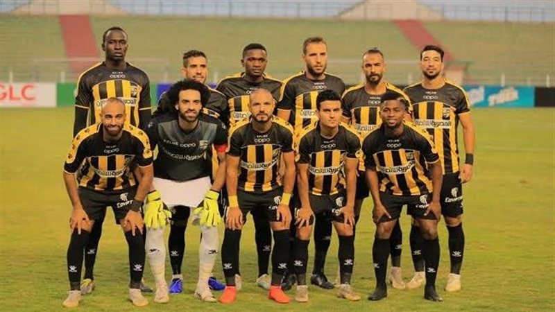 المقاولون