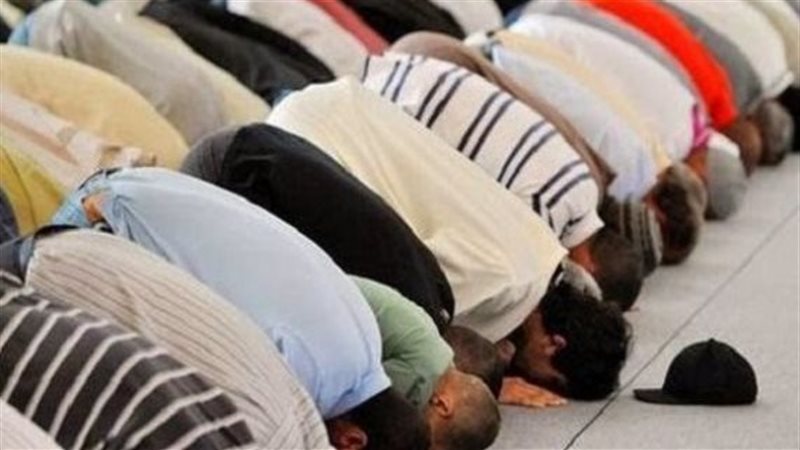 صلاة الجماعة 