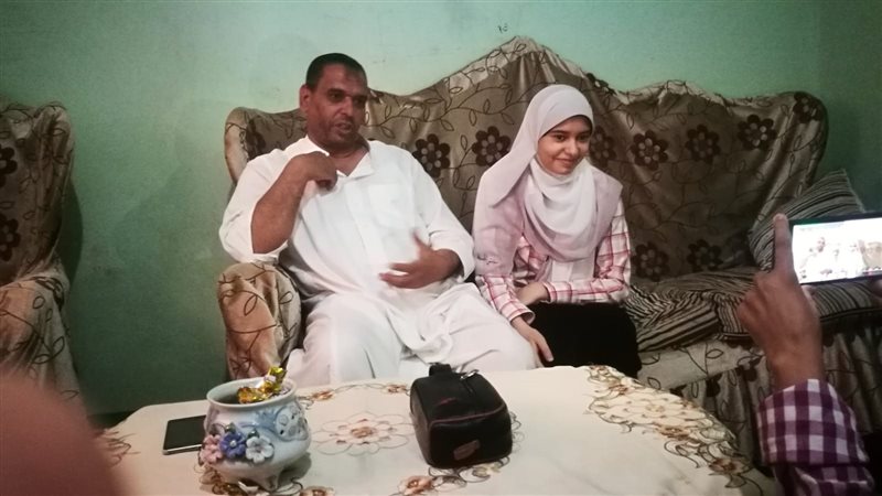 خديجة حمد شعبان مع