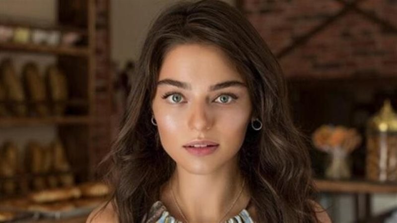 بطلة حكاية جزيرة