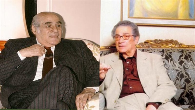  أنيس منصور ومصطفى