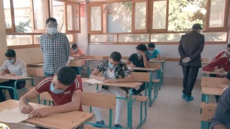 طلاب الثانوية العامة