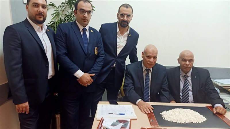 المضبوطات بحوزة رجال