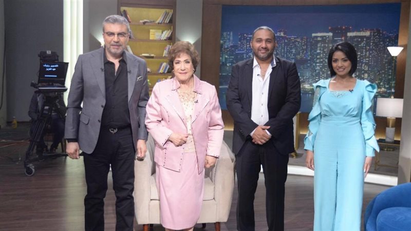 أسرة مسلسل الطاووس