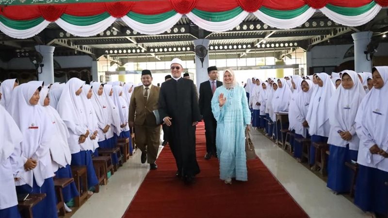 جانب من الزيارة 