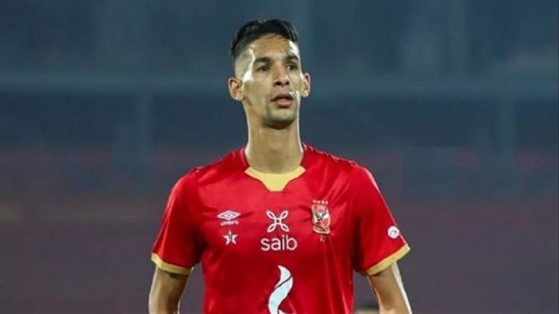 بدر بانون لاعب الأهلي