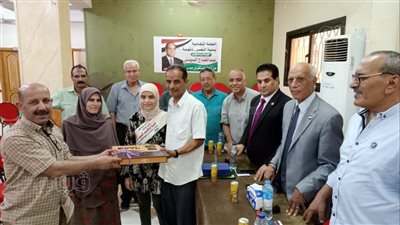 نقابة المعلمين تكرم والدي 