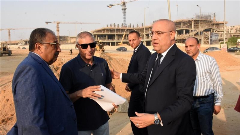 جولة وزير الإسكان