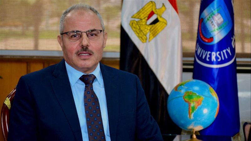 الدكتور ناصر مندور
