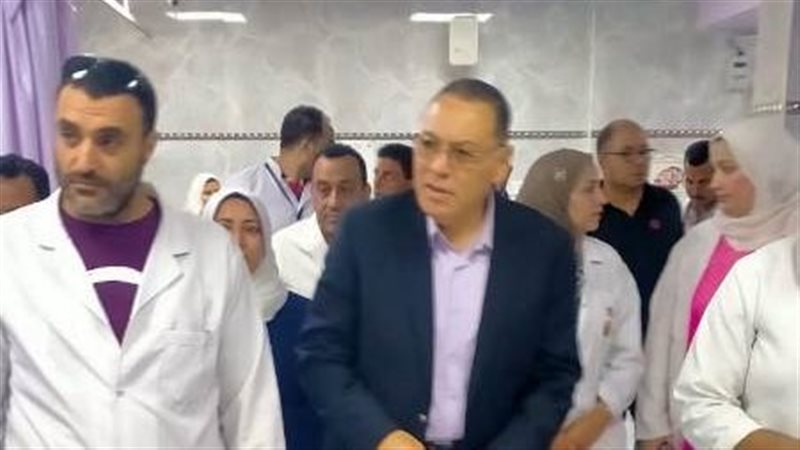 محافظ الشرقية يجري