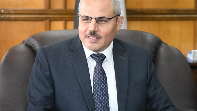الدكتور ناصر مندور