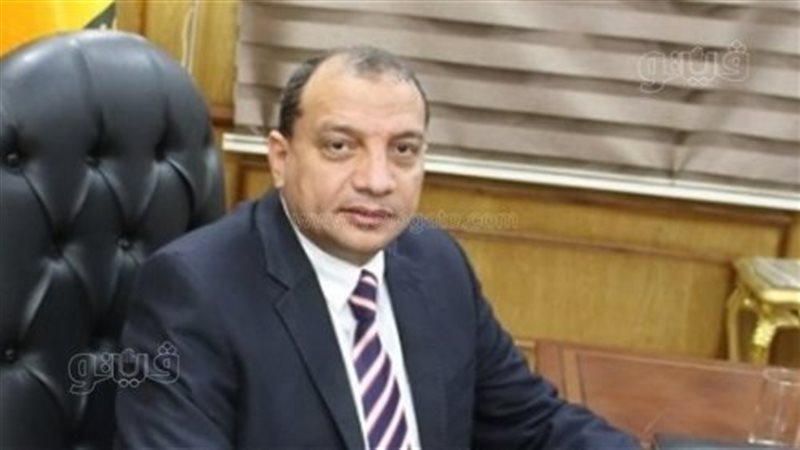 الدكتور منصور حسن
