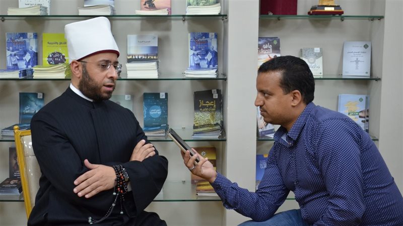 الدكتور أسامة الأزهري