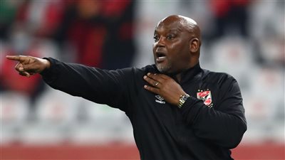جماهير الأهلي تطالب بعودة موسيماني وتهتف باسمه أثناء لقاء إيسترن كومباني |فيديو