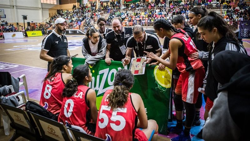 منتخب الناشئات لكرة