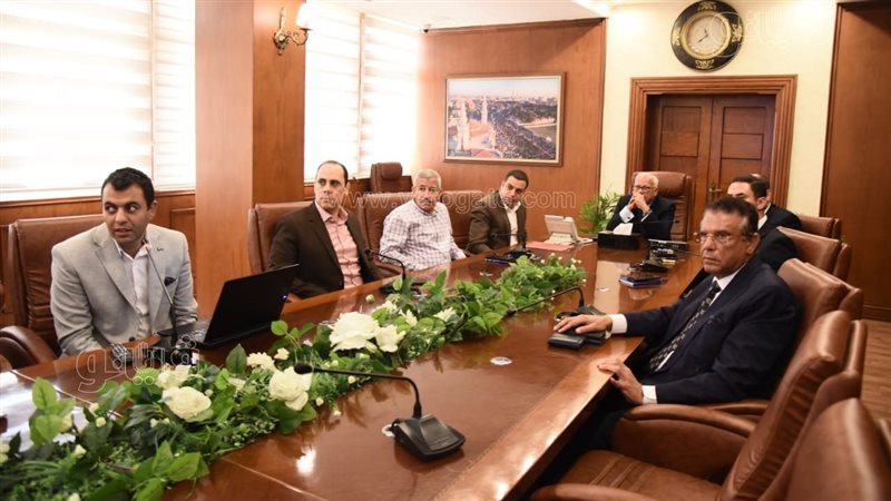  اجتماع محافظ بورسعيد