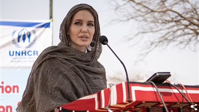 أنجلينا جولي تستقيل من مفوضية اللاجئين بعد 20 عاما