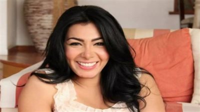 ميريهان حسين تجدد نشاطها الفني بثلاثة أعمال جديدة 