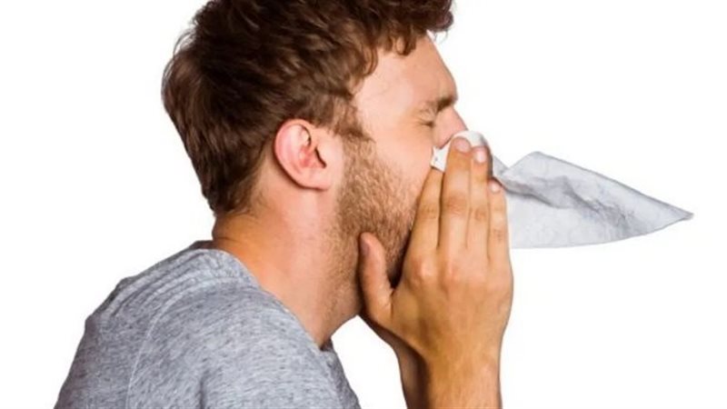 أعراض أوميكرون