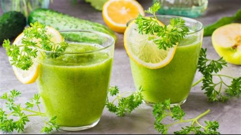 عصير البقدونس بالليمون