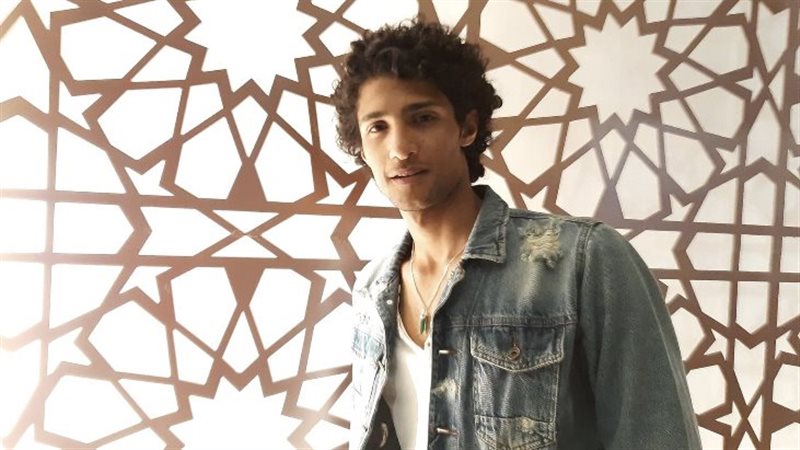 الفنان الراحل علي