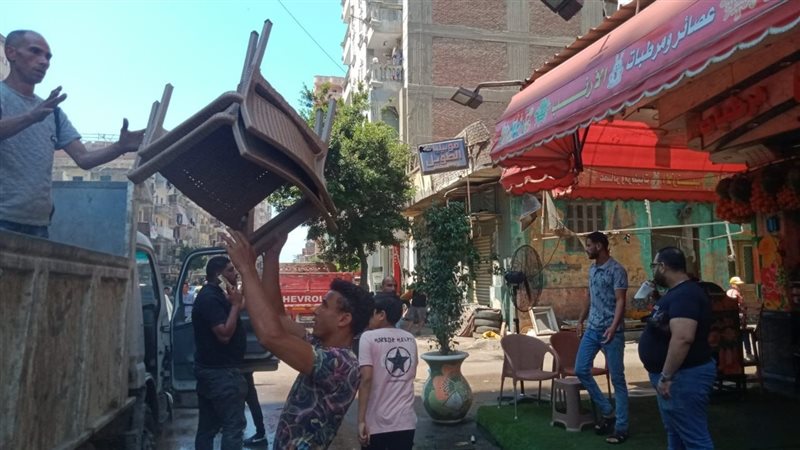 حملات مكبرة لإزالة