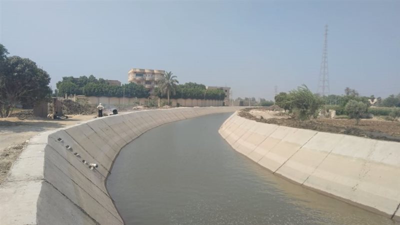  تبطين الترع في الجيزة