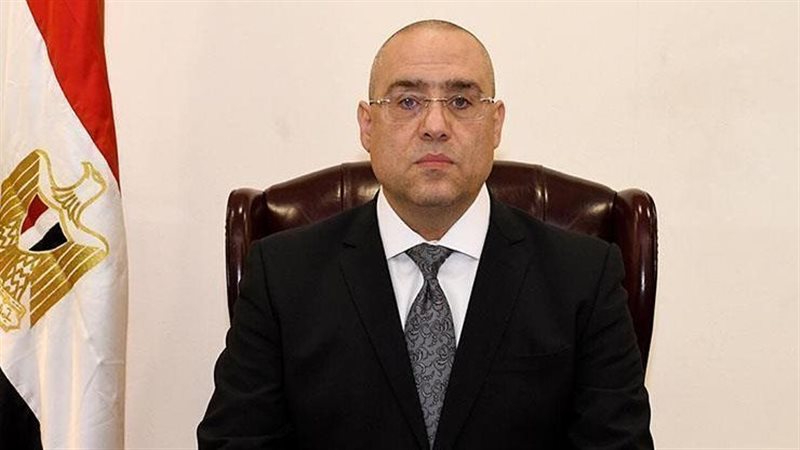 عاصم الجزار، وزير