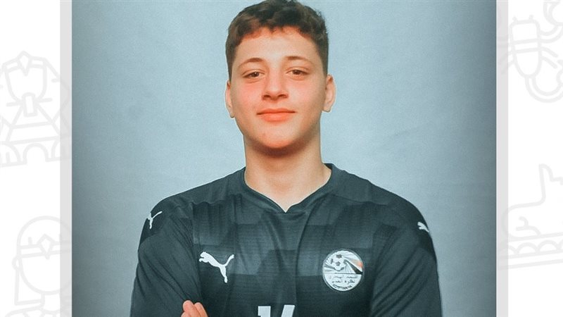 نور عمر لاعب منتخب