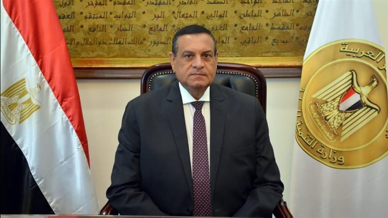 هشام آمنة وزير التنمية