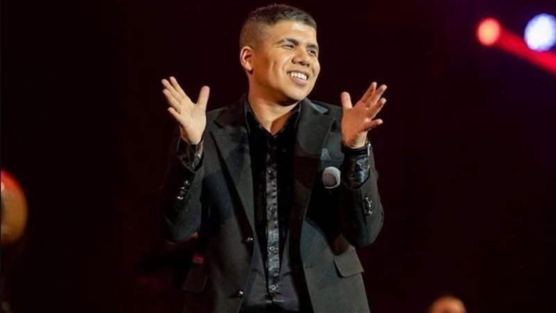 عمر كمال 