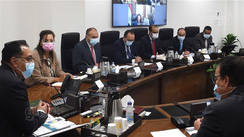 اجتماع برئاسة الدكتور