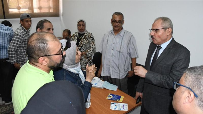 الدكتور ناصر مندور