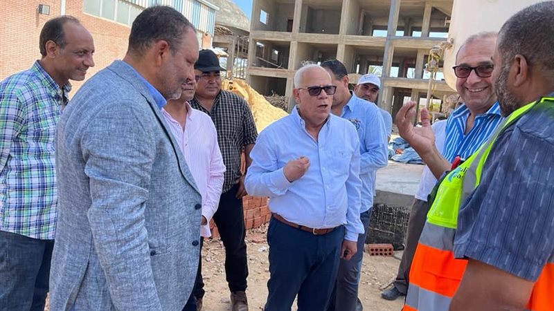 محافظ بورسعيد خلال