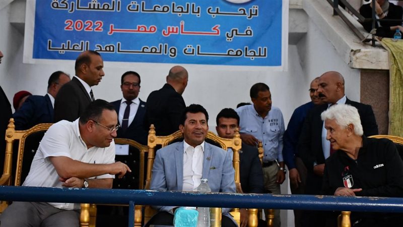  أشرف صبحى وزير الشباب