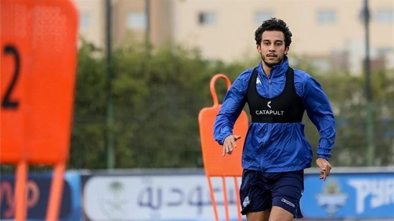 أحمد أيمن منصور 