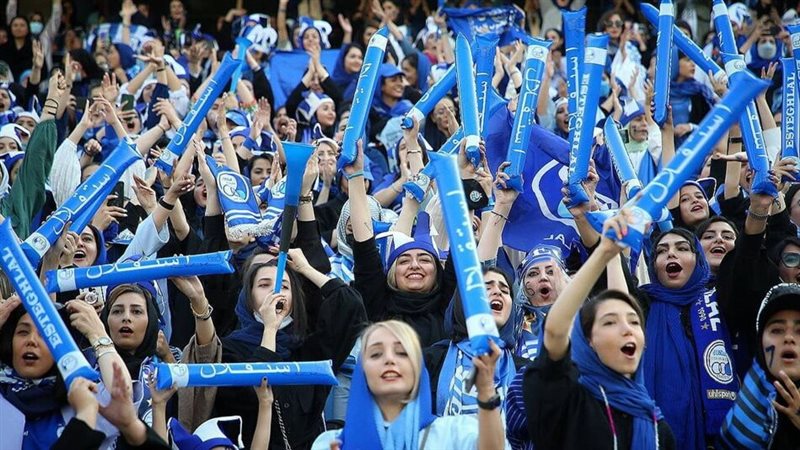 الجماهير الإيرانية