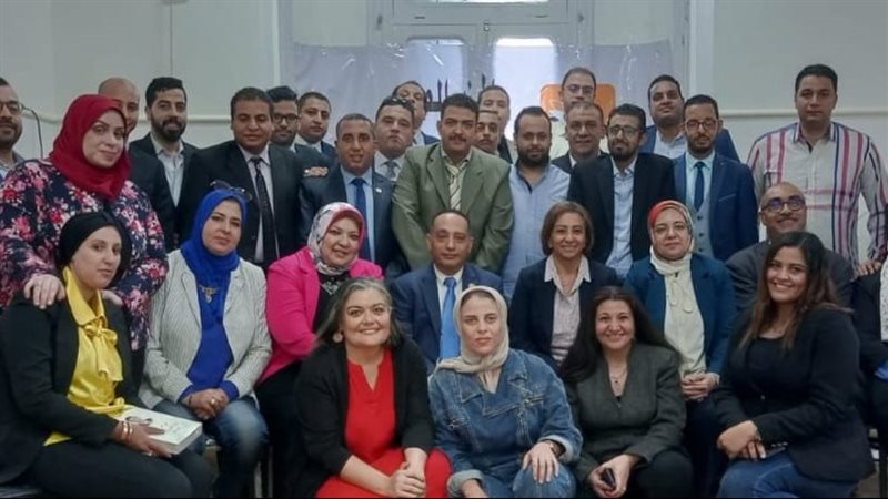 محاكاة البرلمان بالمصرى